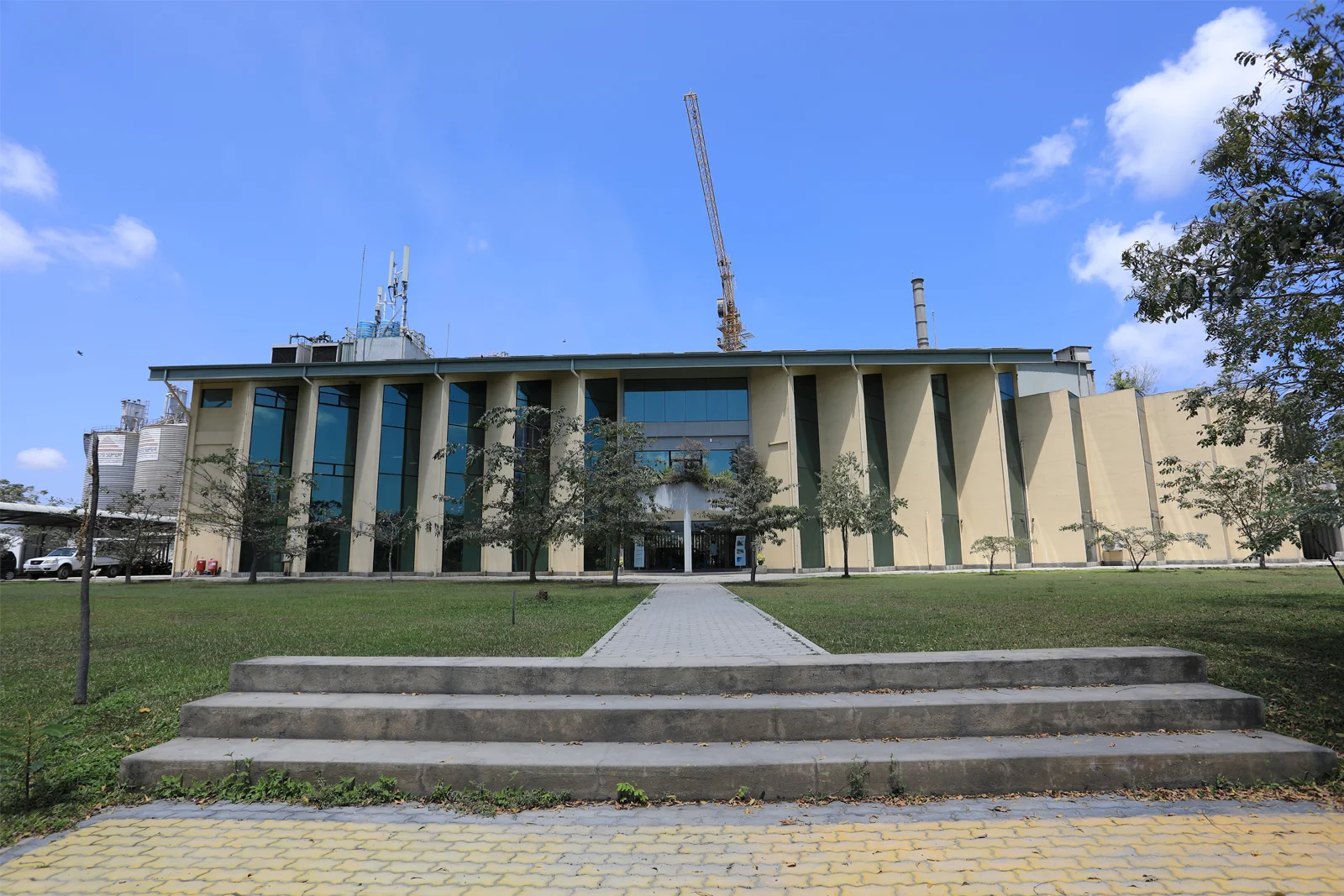 TOKYO CEMENT TECHNICAL BUILDING